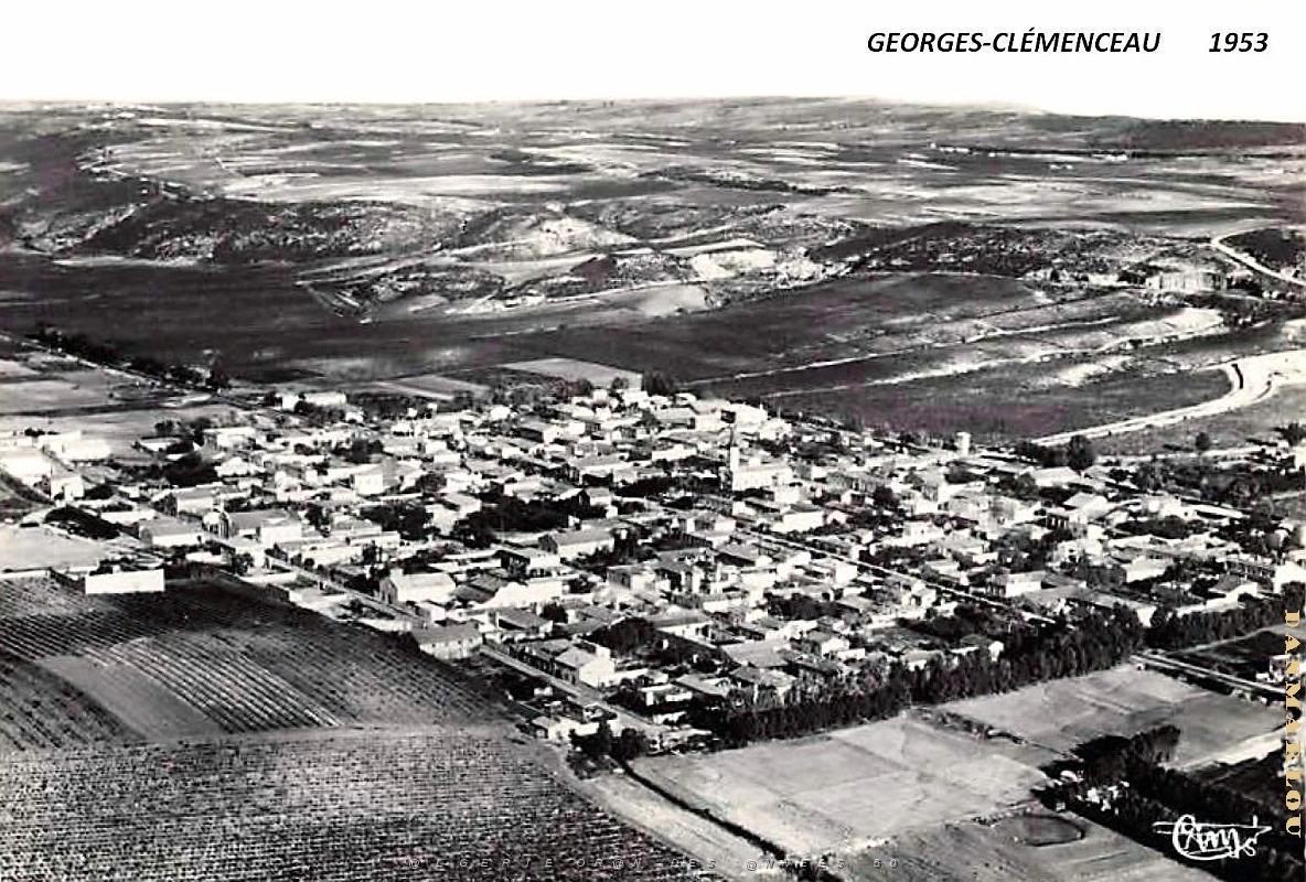 Georges-Clemenceau - Vue panoramique aerienne - - 1953.jpg